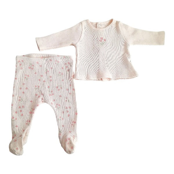 Conjunto Tejido Rosa Marca Colloky 3-6 M Estado Casi tiki