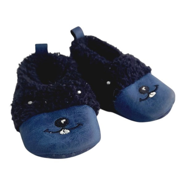 Zapatilla blanda forrado polar Azul Marca Urb 17 Estado Casi tiki