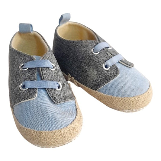 Zapatilla blanda Tela Multicolor Marca Otra 18 Estado Casi tiki