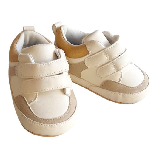 Zapatilla blanda Cuerina Multicolor Marca Opaline 17 Estado Tiki taka
