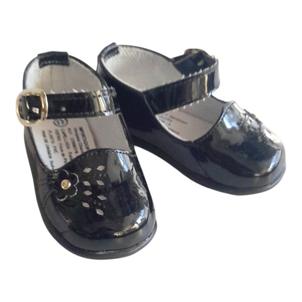 Zapatilla dura Cuerina Negro Marca Otra 17 Estado Tiki taka