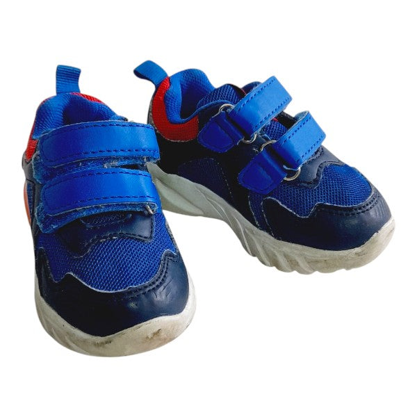 Zapatilla dura Tela Azul Marca Otra 19 Estado Casi tiki