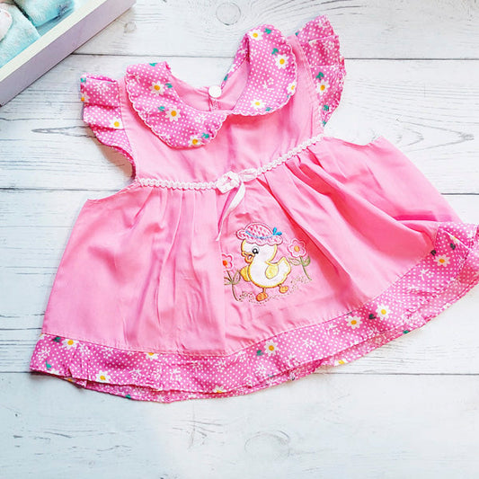 Vestido tela rosa oscuro con florcitas 0-3 meses Marca Genérica Estado Tiki taka