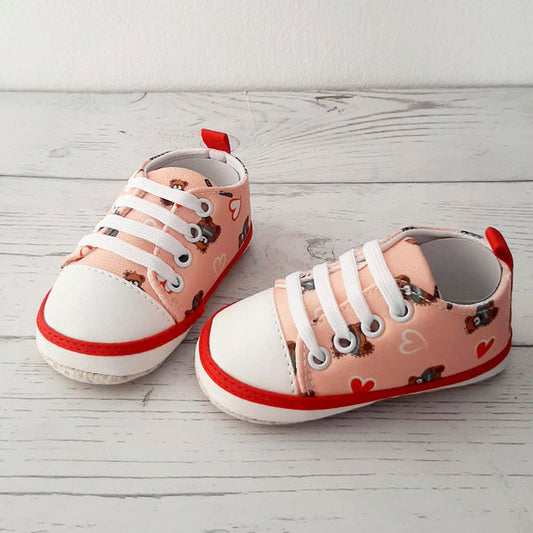 Zapatilla blanda color pastel con borde rojo 9-12 meses Marca Genérica Estado Nuevo